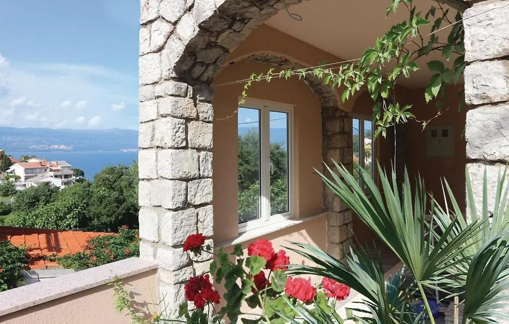 Traditional Stone Home Vrbnik Apartment